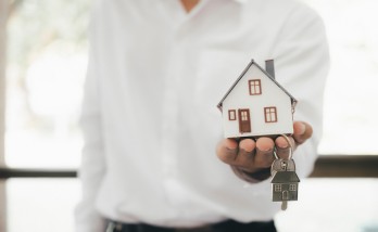 Home seekers no longer look at ads, they create their own ads!