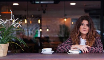 Author Ayça Güçlüten is meeting with her readers in Balat on 25 November.