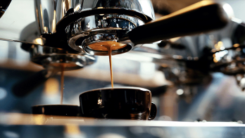  The share of coffee shops in the food and beverage market increased to 15%