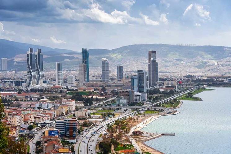 Izmir has doubled Istanbul in housing sales!