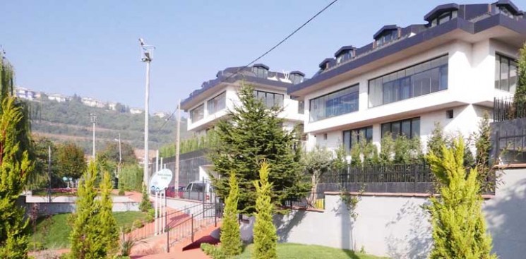 95% of Olive Sarıyer Houses were completed.