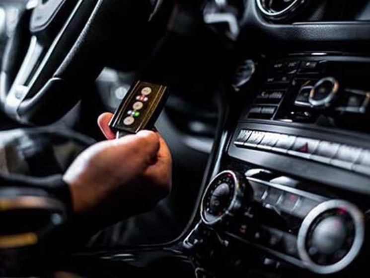 High Performance Search for Low Tax in Automotive