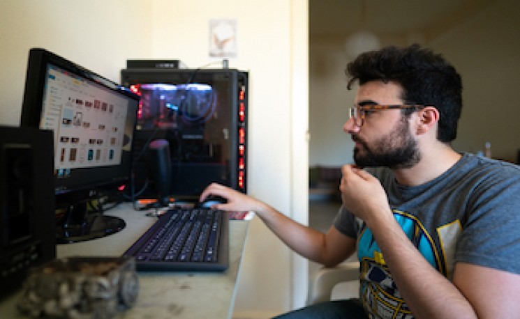 SPARK: Remote Internships Offer Employment Opportunities for Syrian and Iraqi Youth